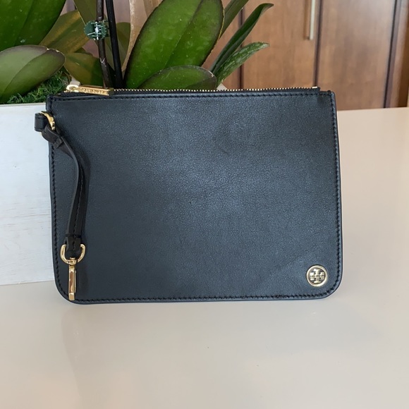 Tory Burch Monogram T Leather Laser-Cut Tote Bag - Picture 2 of 12